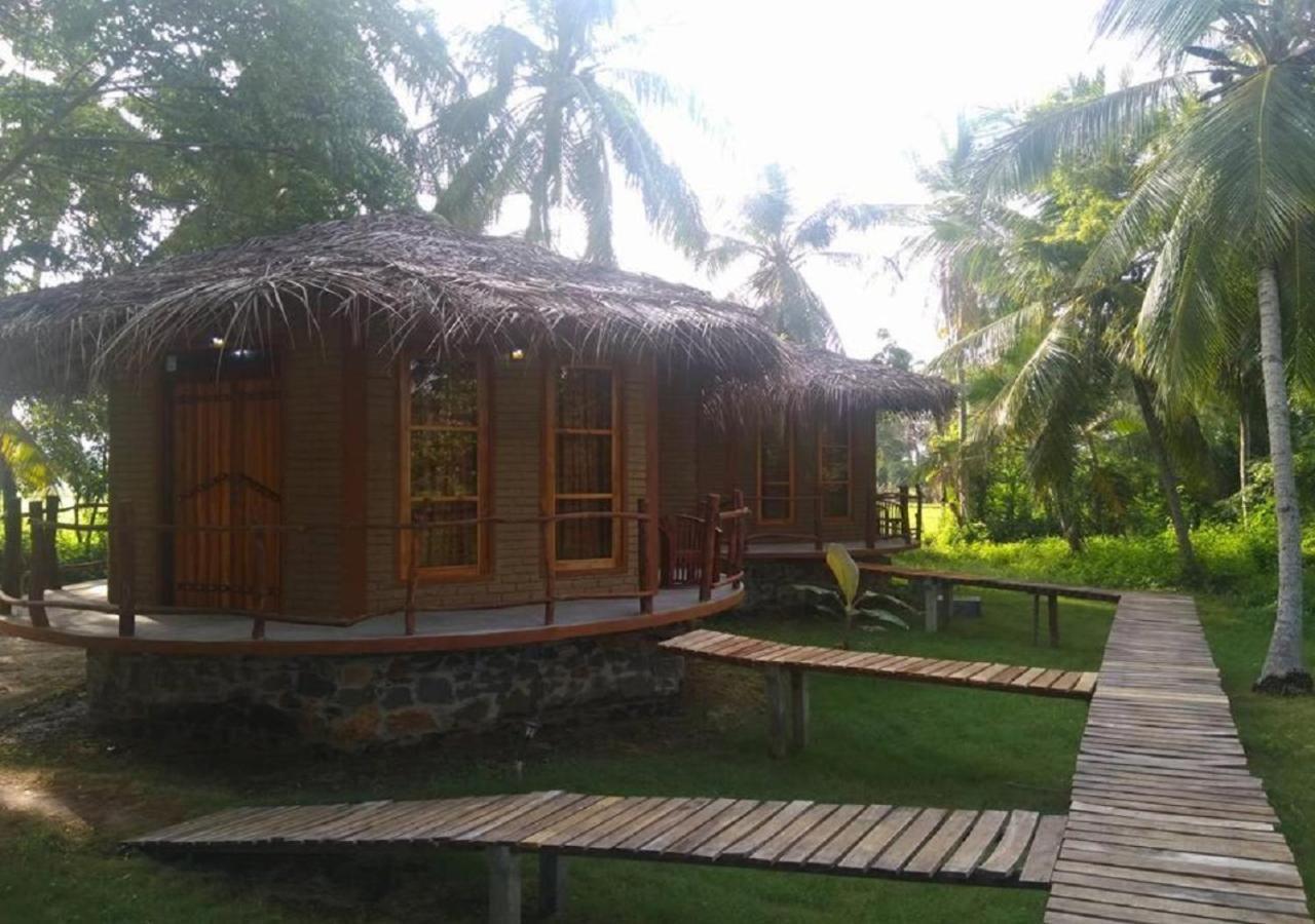 Rice Rice Villas Tissamaharama Exterior photo