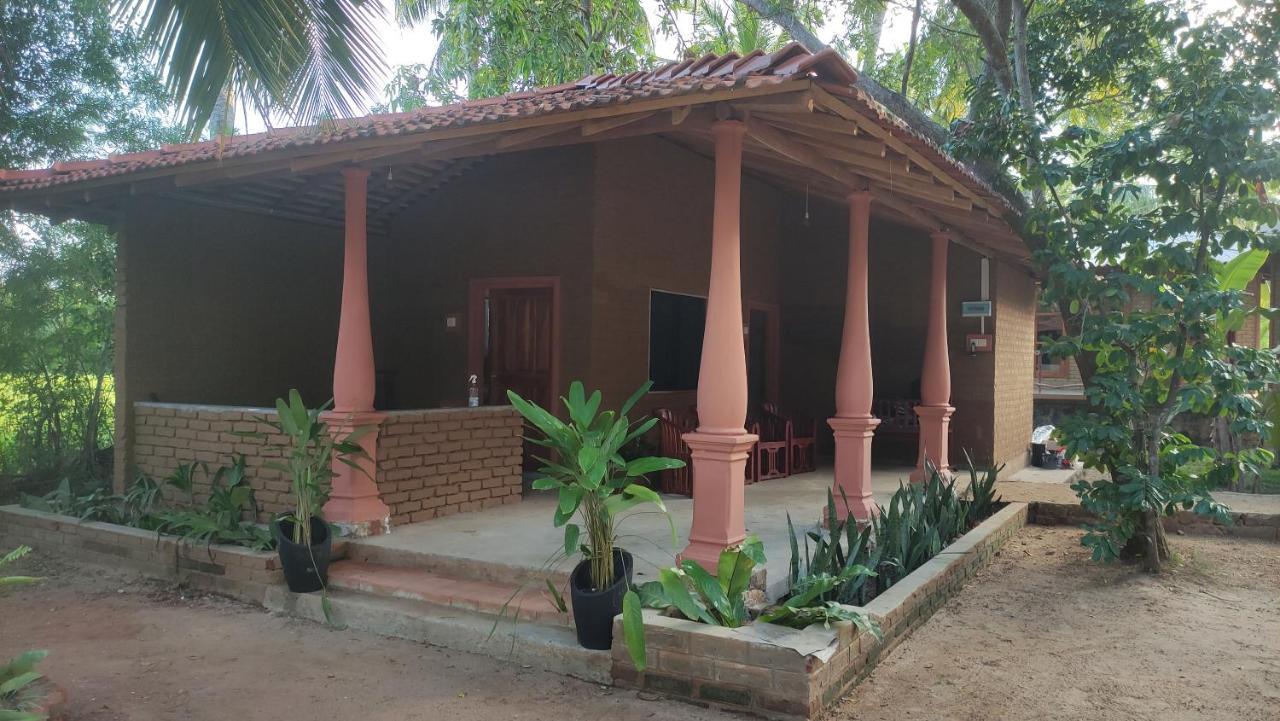 Rice Rice Villas Tissamaharama Exterior photo